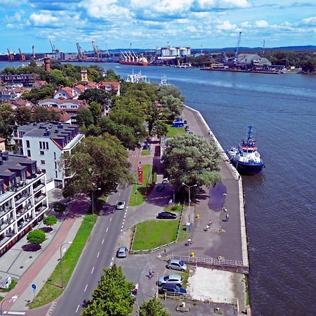 Sunset Apartments - Flotylla. Widok Na Port + Parking. Swinoujscie Luaran gambar